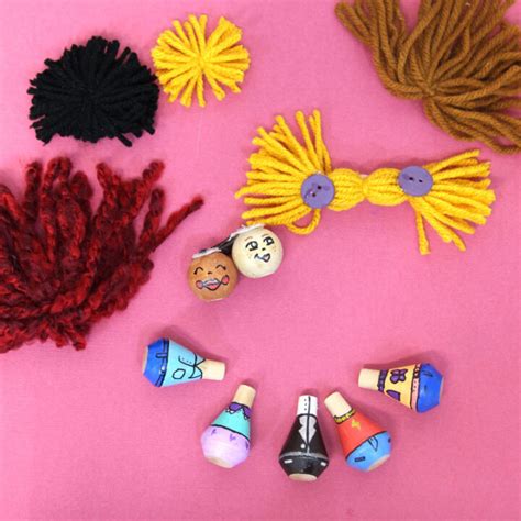 DIY Wooden Peg Dolls - Mix & Match * Moms and Crafters