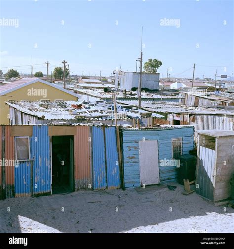 Download this stock image: Khayelitsha Township in Cape Town in South Africa. Slum Poverty Poor ...