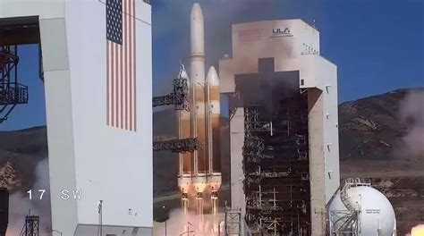 Delta IV Heavy rocket launches spy satellite on last West Coast flight | Space