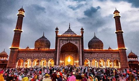 Jama Masjid Delhi - History, Timing and other Information - Kahajaun