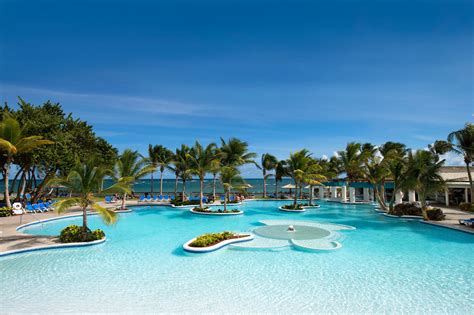 Best Family-Friendly All Inclusive Resorts In Florida For 2023 // The Family Vacation