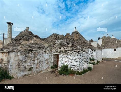 Trulli houses in Alberobello, Italy Stock Photo - Alamy