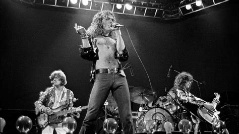 Led Zeppelin in their prime (1970s) : OldSchoolCelebs