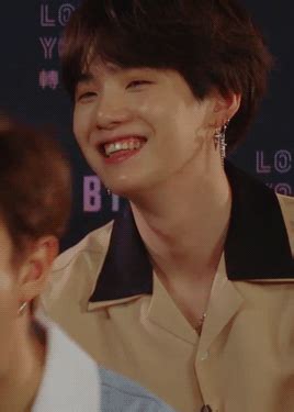 Bts Jimin Laughing Gif - gif