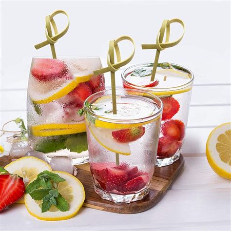 10 Decorative Cocktail Skewers For Drinks