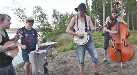 Finnish Band Gives Bluegrass Makeover To Metallica Hit & It’s The Most Redneck Thing Ever ...