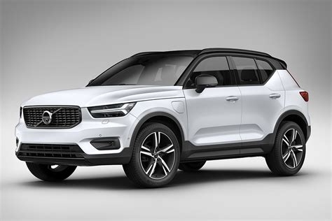 2021 Volvo XC40 Review - Autotrader