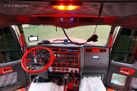 Kenworth W900l Interior