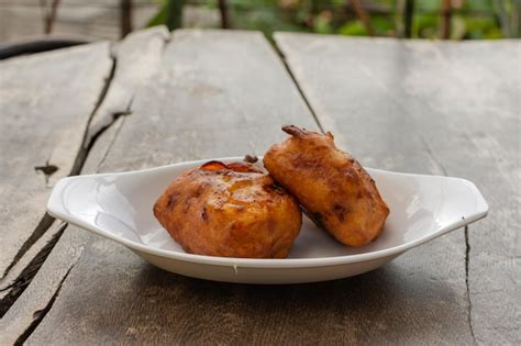 Premium Photo | Aborrajados typical colombian food made from plantain cheese and guava paste ...