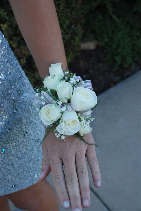 White Corsage For Homecoming - Corsage Prom