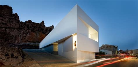 Modern Spanish Architecture