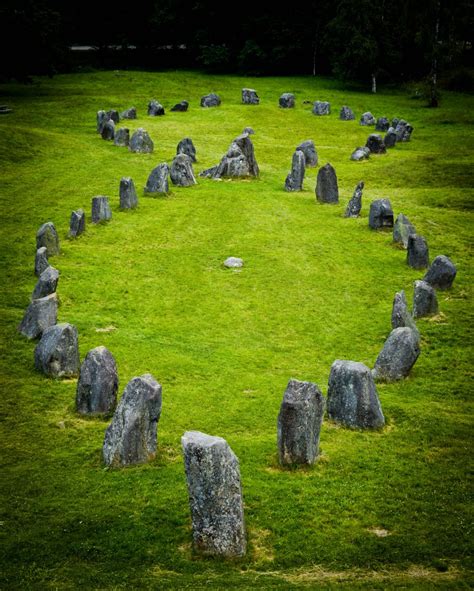 Anundshög: Sweden’s largest Viking burial site - RunawayBrit