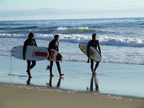 Surf Camp In The North Of Portugal. | Esmoriz, Portugal Surfing