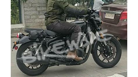 Royal Enfield Shotgun 650 spotted testing again - BikeWale