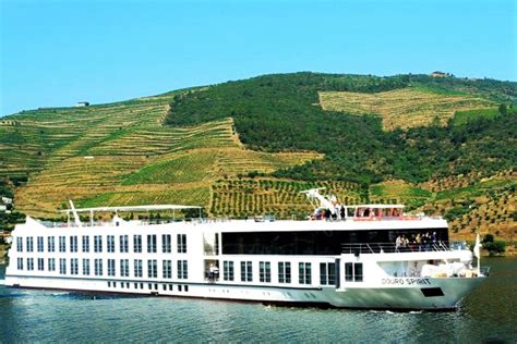 CRUZEIROS NO DOURO - Cruzeiros no Rio Douro em Portugal