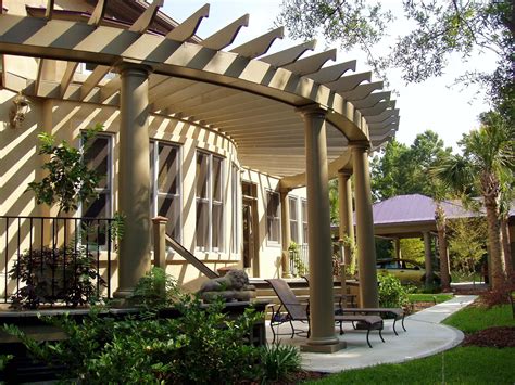 Curved pergola... With a curved porch ;) | Outdoor pergola, Pergola plans, Pergola designs