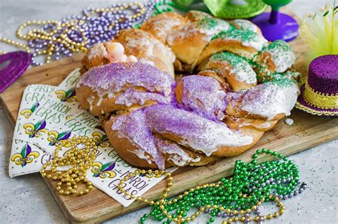 Mardi Gras King Cake | Barbara Bakes