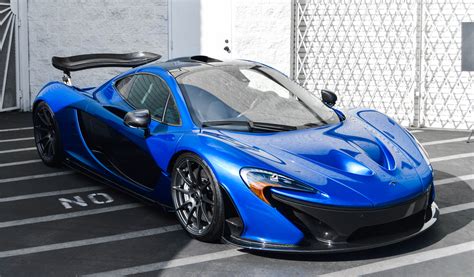 McLaren P1 in Azure Blue : Autos