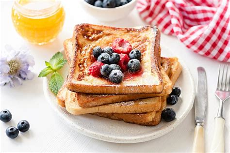 French Toast with Berries on White Plate Stock Photo - Image of gourmet, freshness: 120275290