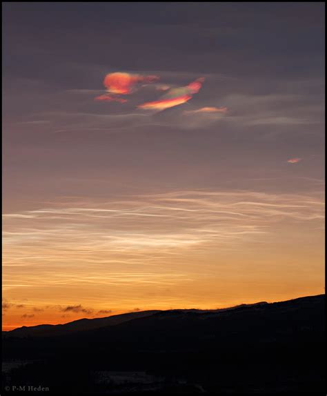 TWAN | Nacreous Clouds