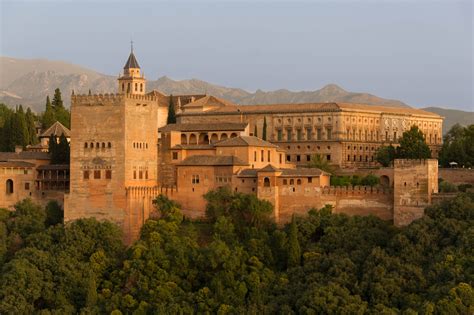 File:Detail Charles V palace Alhambra Granada Spain.jpg - Wikimedia Commons