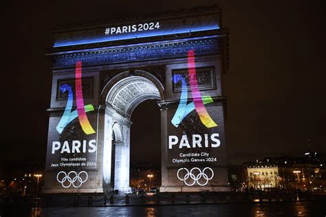 Tour De Paris 2024 - Lydie Sara-Ann