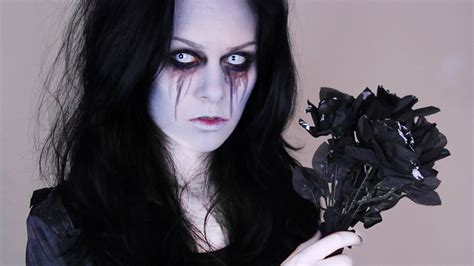 Zombie Halloween Makeup Ideas With Tutorials - A DIY Projects