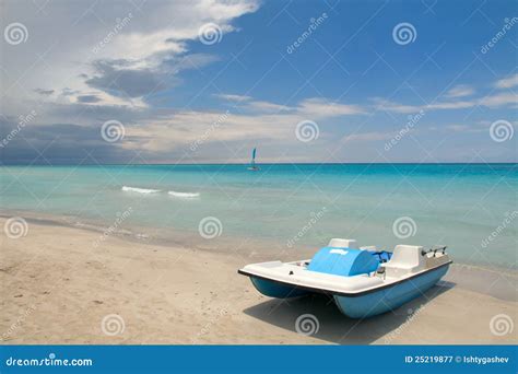 Varadero Beach stock image. Image of caribbean, summer - 25219877