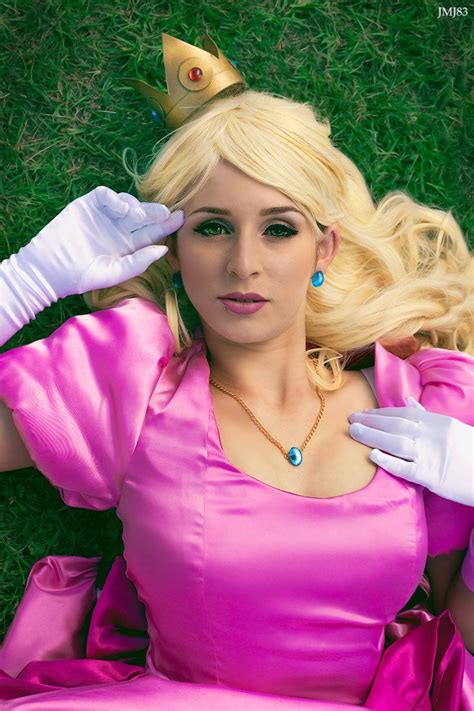 Peach by JMJ83 on DeviantArt | Peach cosplay, Cosplay hot, Cosplay