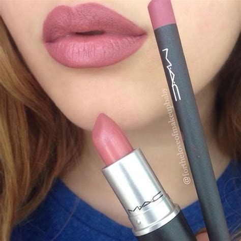 Mac Soar Lip Liner