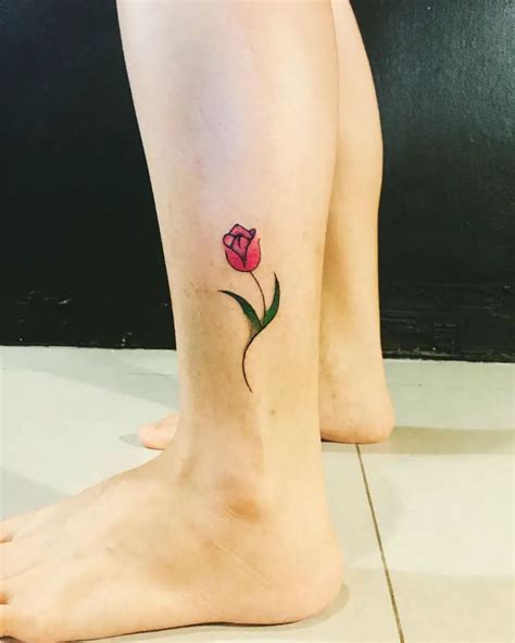 22 Tulip Tattoos by Many Different Artists – SORTRA