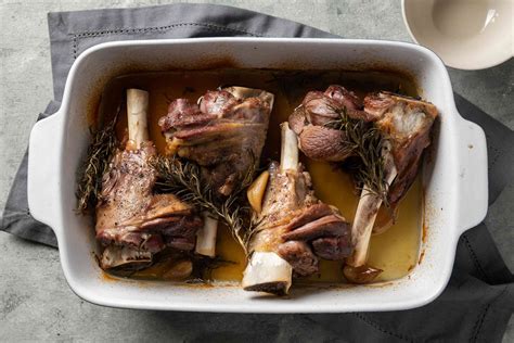 Slow-Roasted Rosemary Garlic Lamb Shanks Recipe