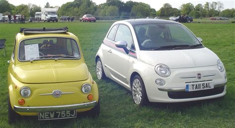 Car Show Outtake: Fiat 500 – Really Small Or Somewhat Small?