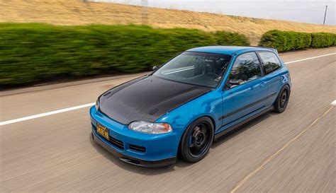 Hand-Me-Down 1995 Honda Civic Hatchback Turned Into a Dream Build