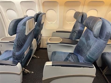 Review: Air Canada A321 Business Class - Live and Let's Fly