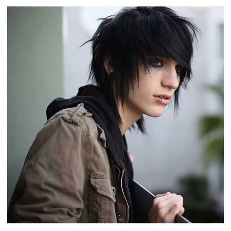 Emo Hair: How to Grow, Maintain & Style Like A BOSS – Cool Men's Hair