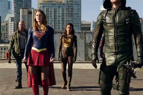 Supergirl, Flash, and Arrow Stand Tall in Crossover Photos