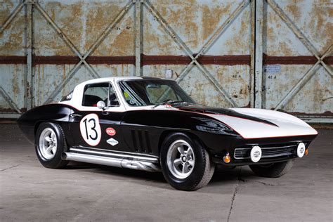 1965 Chevrolet Corvette Stingray » Pendine Historic Cars