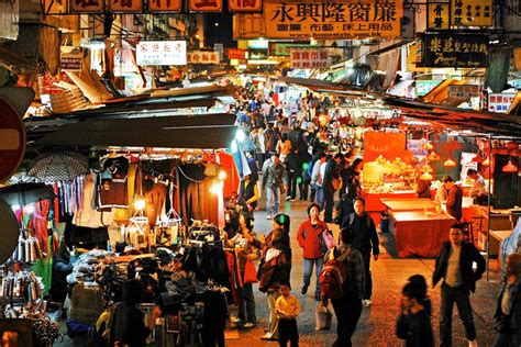 Hong Kong Night Market - Perihla Travel Guides