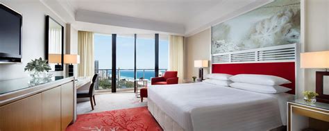 Gold Coast Luxury Hotel - Resort | Surfers Paradise Marriott Resort & Spa