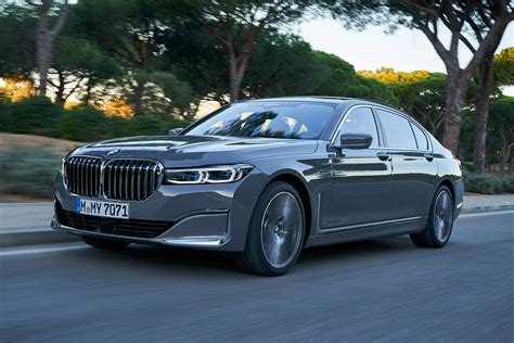 New BMW 7 Series facelift 2019 review | Auto Express