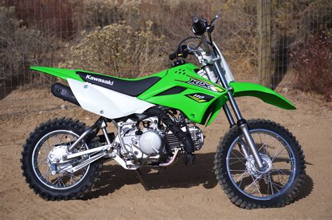 Review of Kawasaki KLX 110 2018: pictures, live photos & description ...