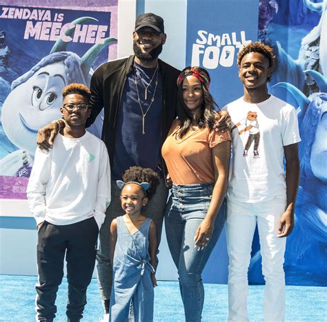 No, That’s Not LeBron James’s Family in ‘Space Jam 2’ | Decider