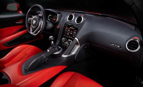 2024 Dodge Viper Interior - Andi Madlin