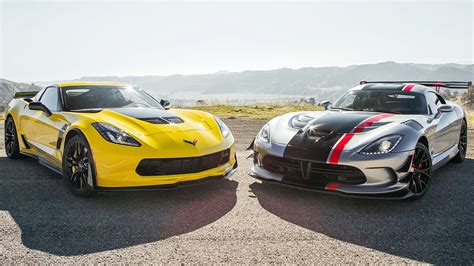 2016 Dodge Viper ACR vs 2016 Corvette Z06 C7.R Edition - Exotic Car List