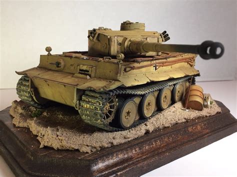 Built Tamiya Model Tank Diorama 1/35: Tiger I Ausf.E (T) First Tigers in Combat | #1898913268