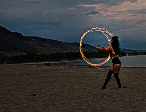 Photographing fire spinning. | Enmanscamera's Blog - Kamloops