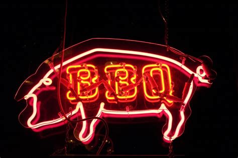 30 Best BBQ Joints in North Carolina - Lost In The Carolinas