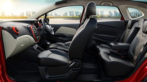 Renault Captur Photo, Interior Image - CarWale