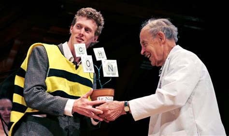 Research involving bee stings in 25 places among Ig Nobel prize winners | CTV News